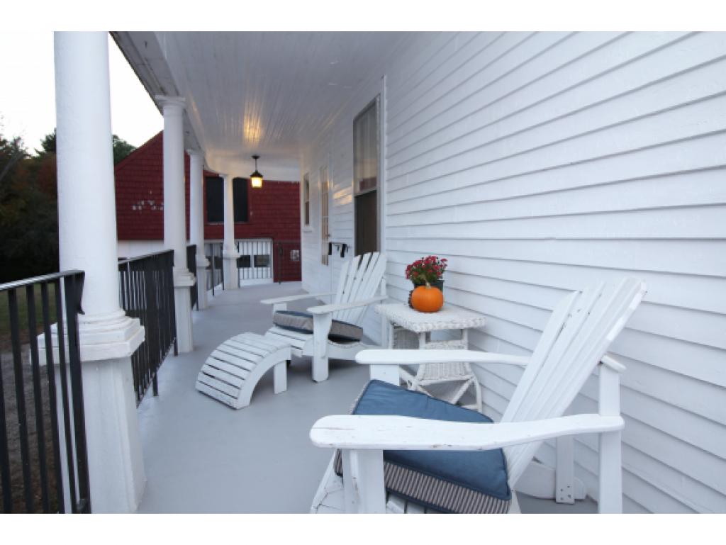 86 Main Street Plaistow, NH 03865 - Photo 5 of 31 Gallery Image 5