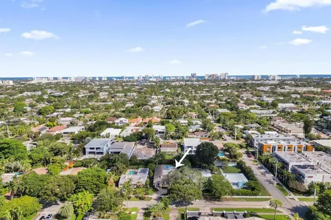 $1,395,000 | 408 Northeast 9th Avenue, Fort Lauderdale, FL 33301