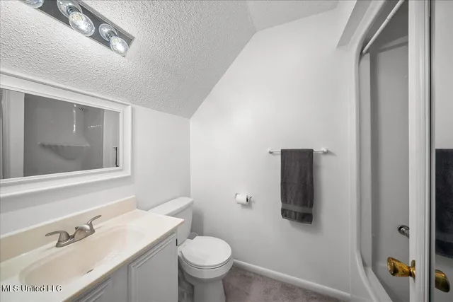 $775,000 | 7020 Gibson Road, McComb, MS 39648