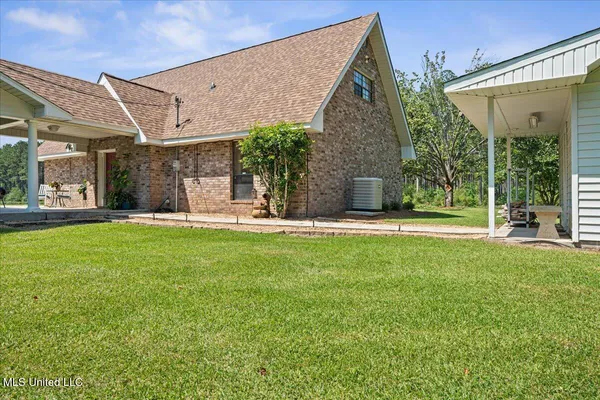 $745,000 | 7020 Gibson Road, McComb, MS 39648