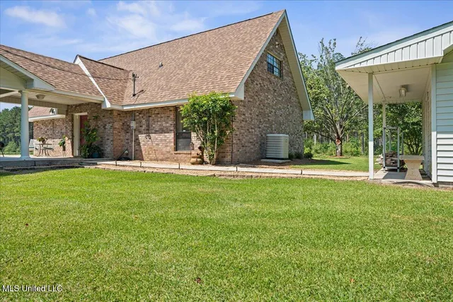 $775,000 | 7020 Gibson Road, McComb, MS 39648