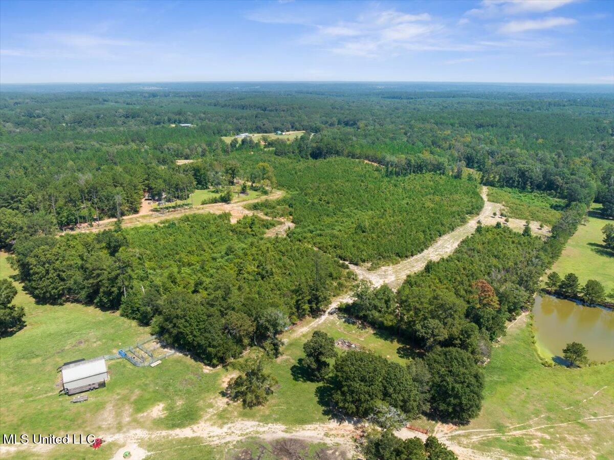 7020 Gibson Road McComb, MS 39648 - Photo 49 of 52 45-DJI_20250912131525_0032_V