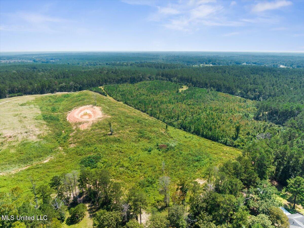 7020 Gibson Road McComb, MS 39648 - Photo 52 of 60 40-DJI_20250912130808_0008_V