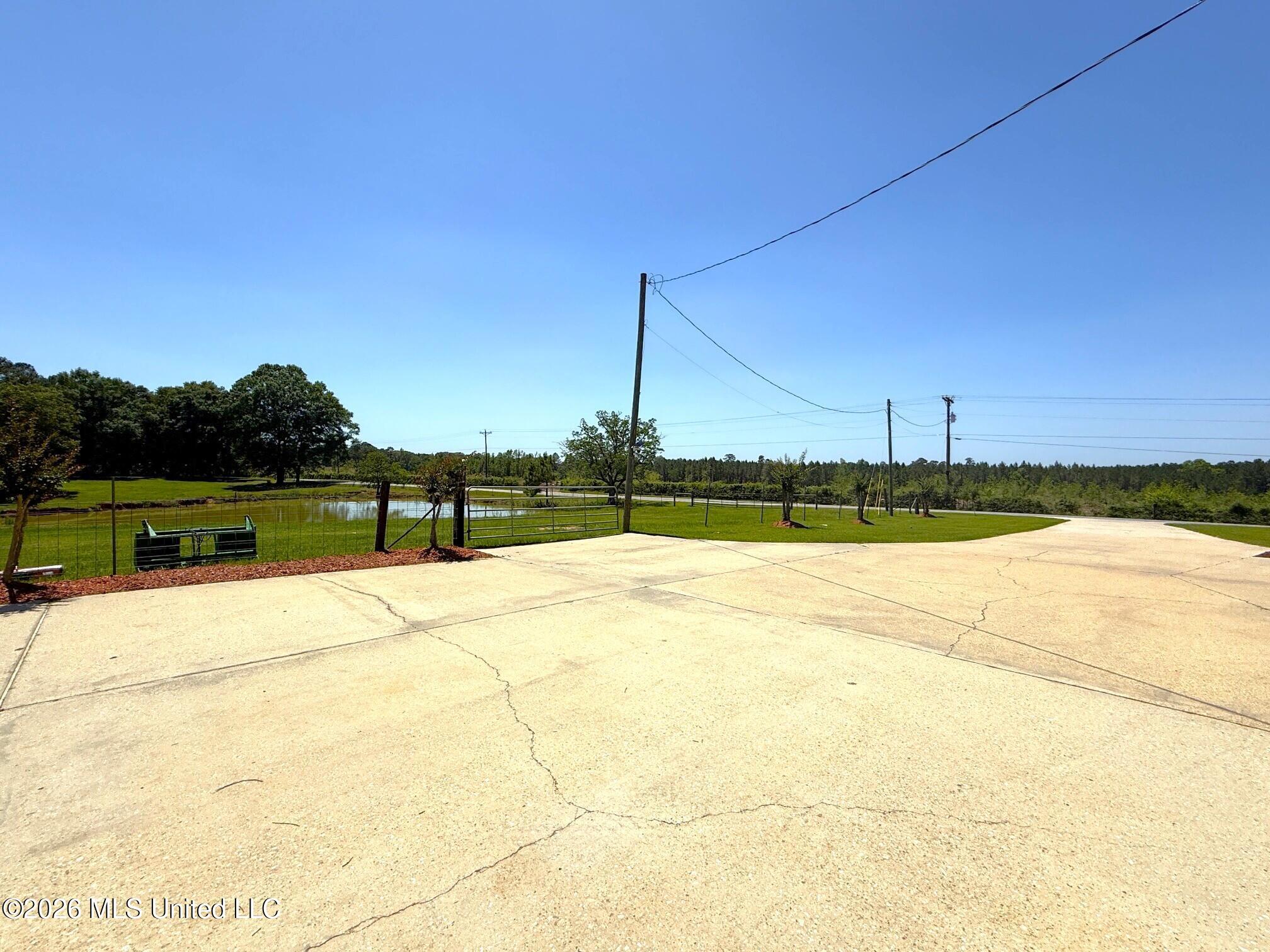 7020 Gibson Road McComb, MS 39648 - Photo 6 of 60 IMG_3335