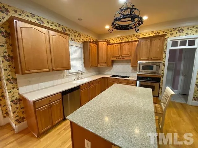 $2,600 | 131 Barclay Valley Drive, Cary, NC 27519