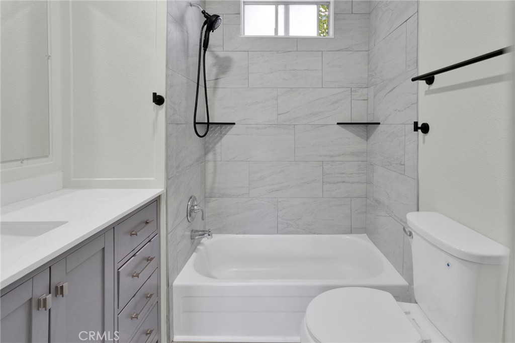 21923 Ottawa Road, Unit 18 Apple Valley, CA 92308 - Photo 7 of 8