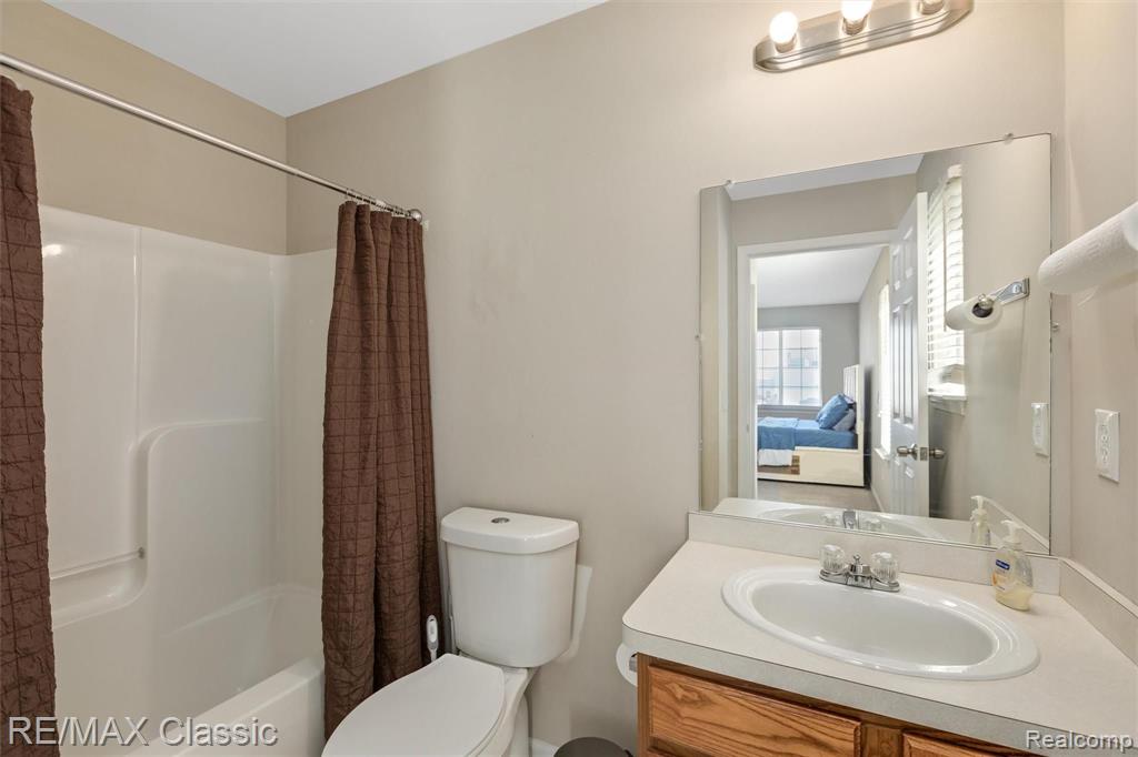 4181 South Wayne Road Wayne, MI 48184 - Photo 18 of 28