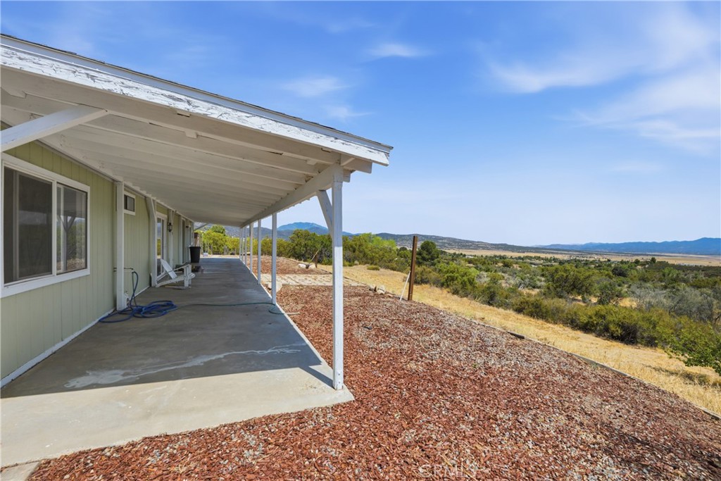 56515 Dickson Way Anza, CA 92539 - Photo 11 of 51