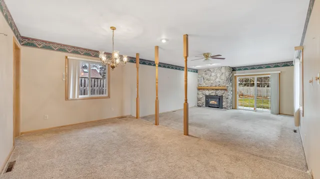 $249,900 | 633 South 27th Street, Sheboygan, WI 53081