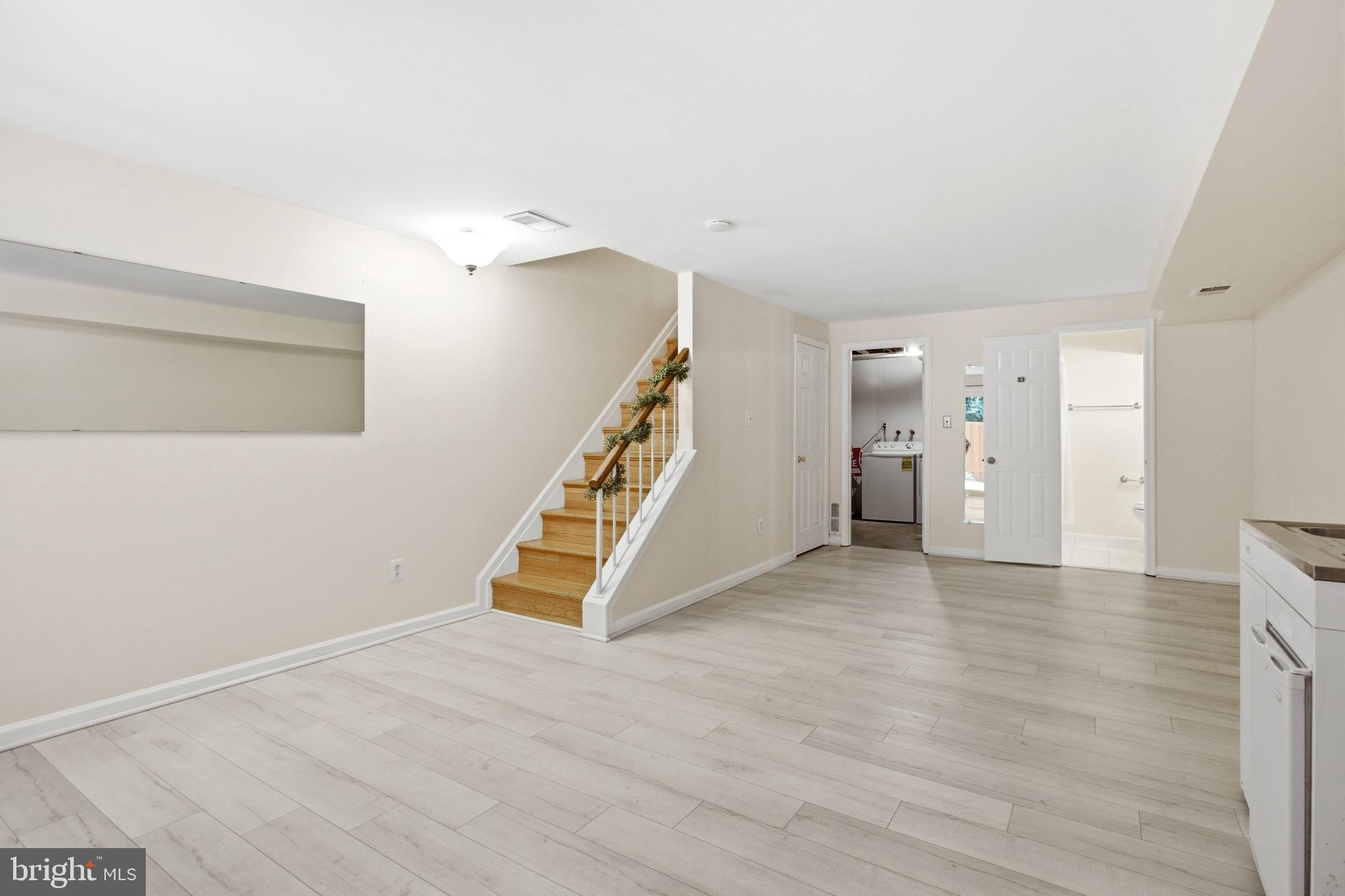 8434 Springfield Oaks Drive Springfield, VA 22153 - Photo 29 of 46