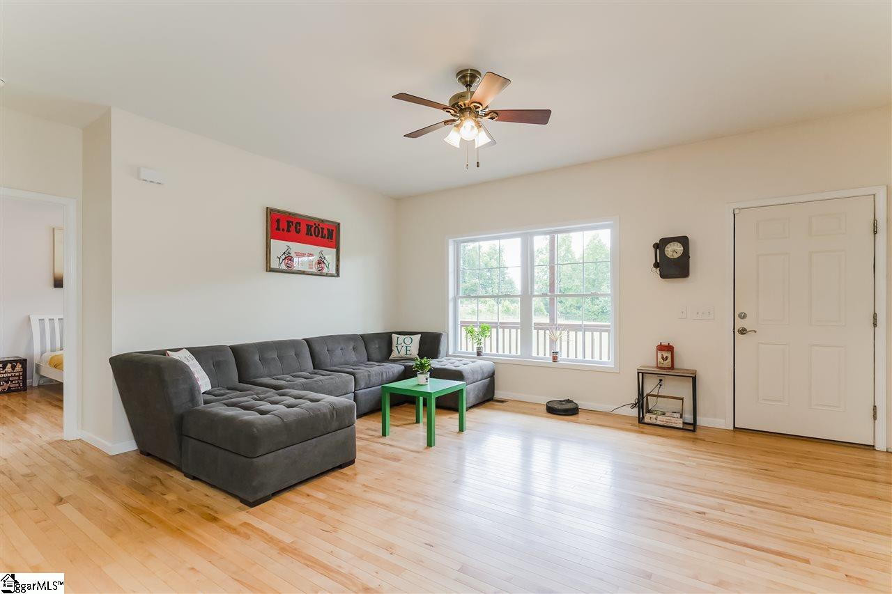 540 Waddell Road Woodruff, SC 29388 - Photo 16 of 36 Gallery Image 16
