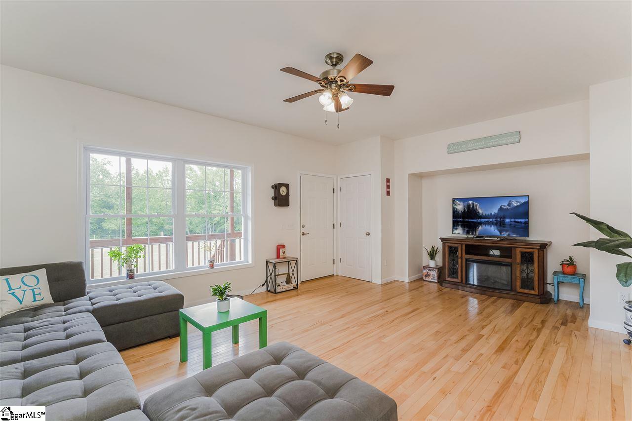540 Waddell Road Woodruff, SC 29388 - Photo 17 of 36 Gallery Image 17