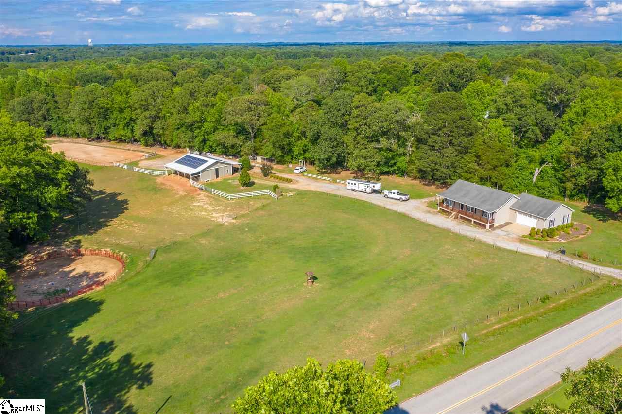 540 Waddell Road Woodruff, SC 29388 - Photo 5 of 36 Gallery Image 5