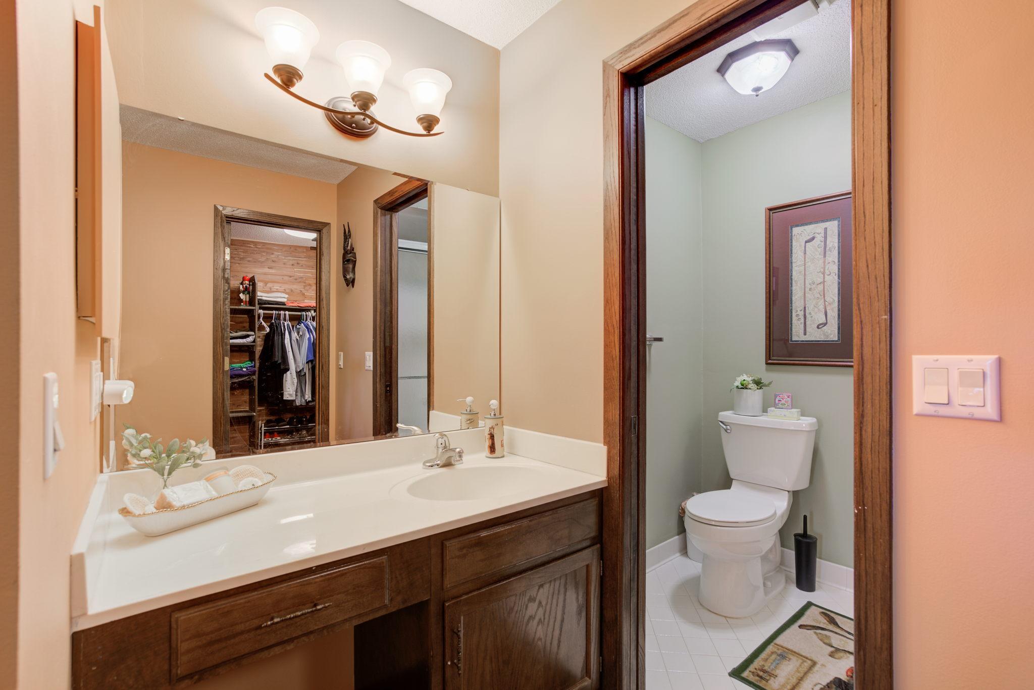 8549 Irwin Road, Unit 335 Bloomington, MN 55437 - Photo 14 of 25
