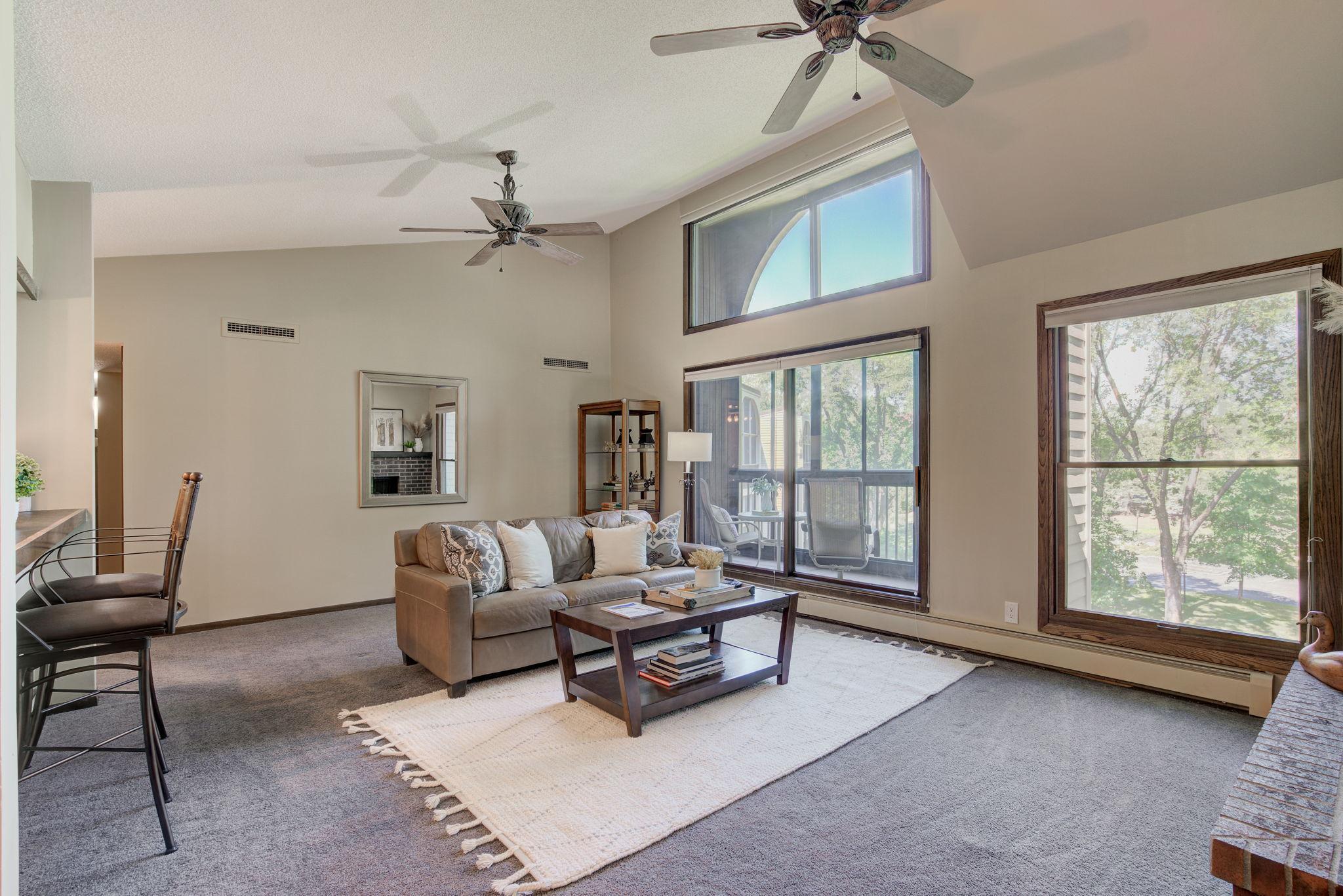 8549 Irwin Road, Unit 335 Bloomington, MN 55437 - Photo 5 of 25