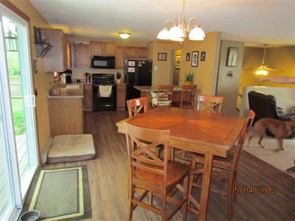 22 Howarth Road Oxford, MA 01540 - Photo 5 of 27 Gallery Image 5