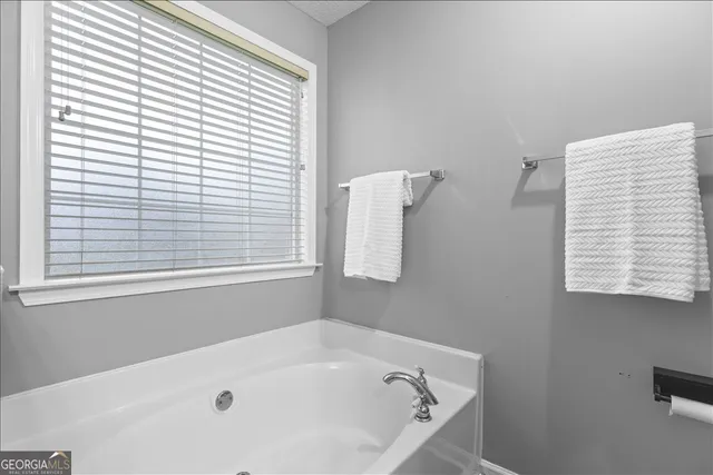 $245,000 | 319 Tyson Glen Drive, Warner Robins, GA 31088