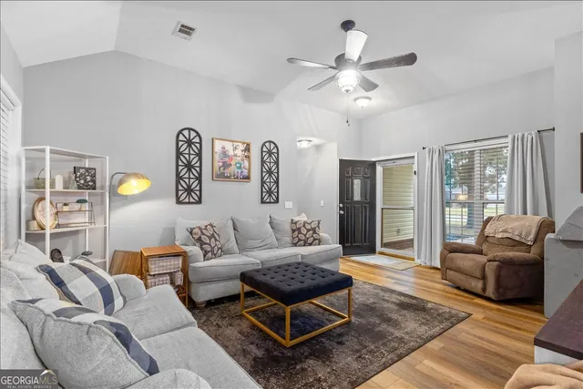 $245,000 | 319 Tyson Glen Drive, Warner Robins, GA 31088