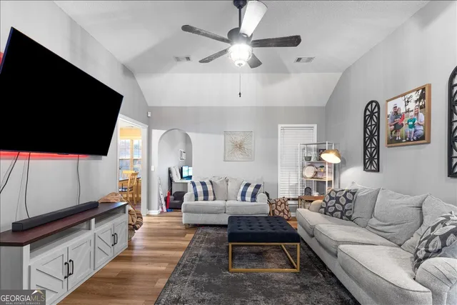 $245,000 | 319 Tyson Glen Drive, Warner Robins, GA 31088