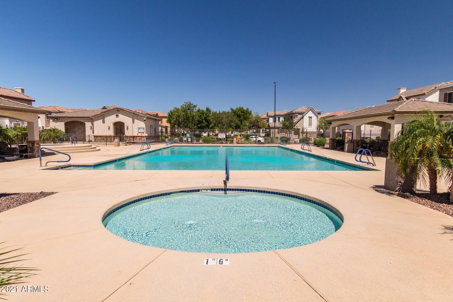 545 North Ranger Trail Gilbert, AZ 85234 - Photo 27 of 39 0030-La Aldea (14)