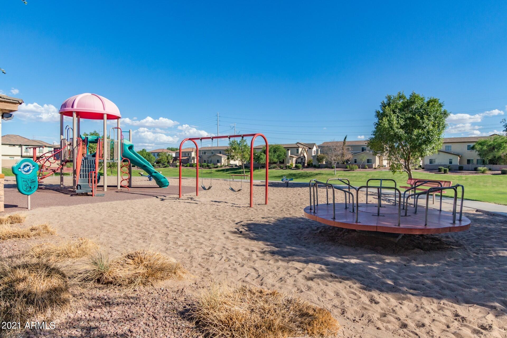 545 North Ranger Trail Gilbert, AZ 85234 - Photo 36 of 39 0039-La Aldea (6)