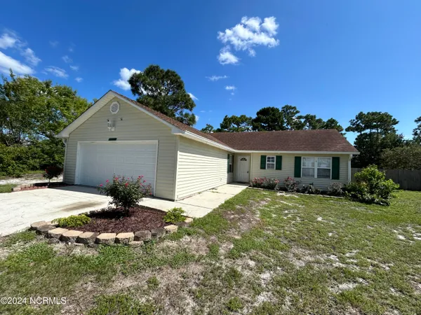$2,250 | 228 Cottontail, Newport, NC 28570