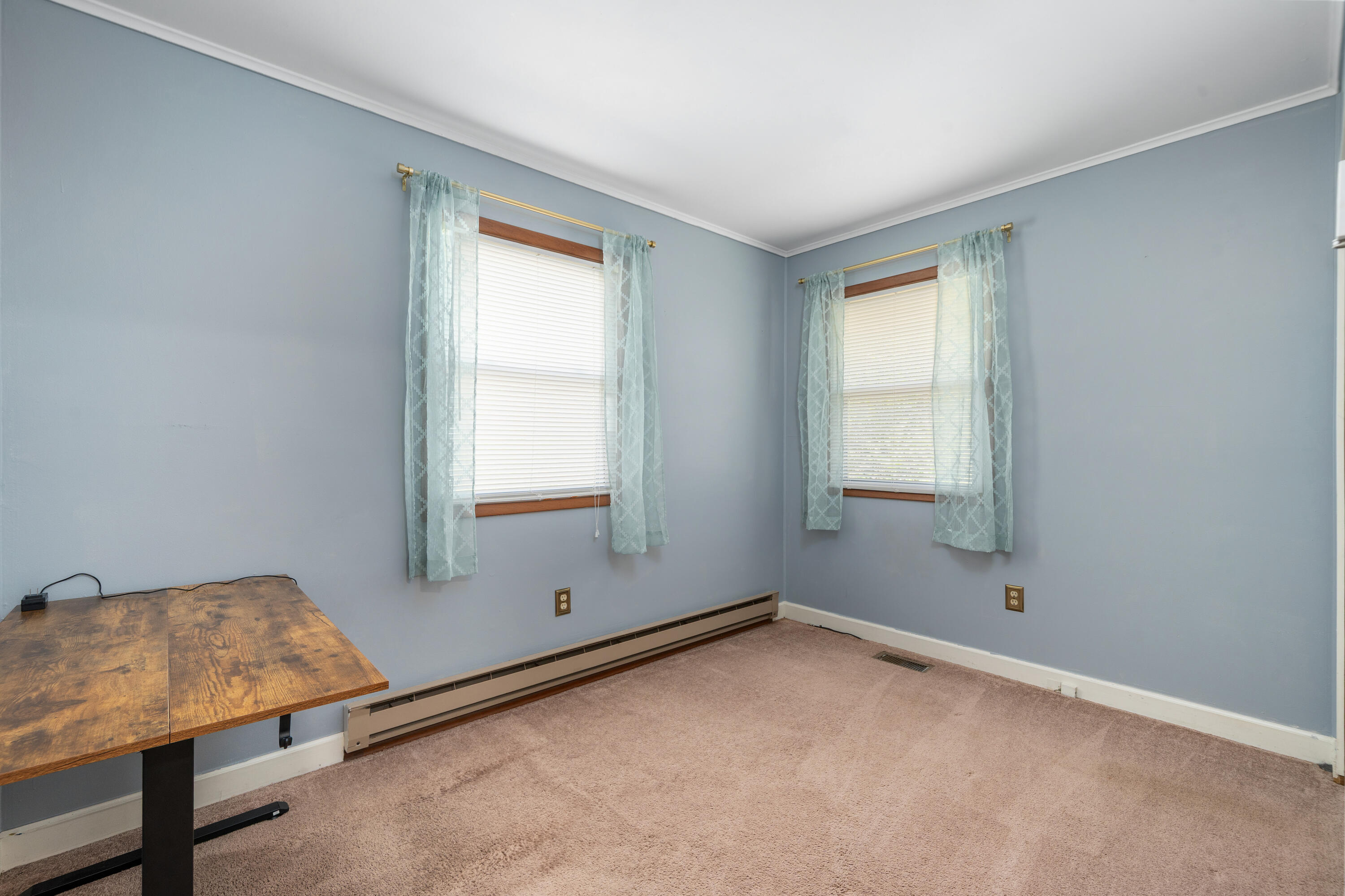 3268 Read Mountain Road Roanoke, VA 24019 - Photo 13 of 21 Bedroom