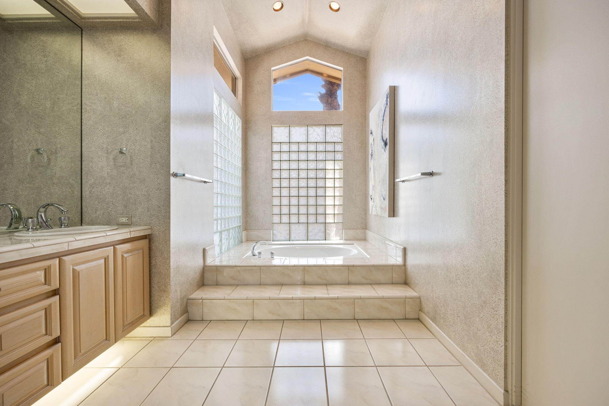 261 Eagle Dance Circle Palm Desert, CA 92211 - Photo 34 of 60 63-web-or-mls-8M4A0063