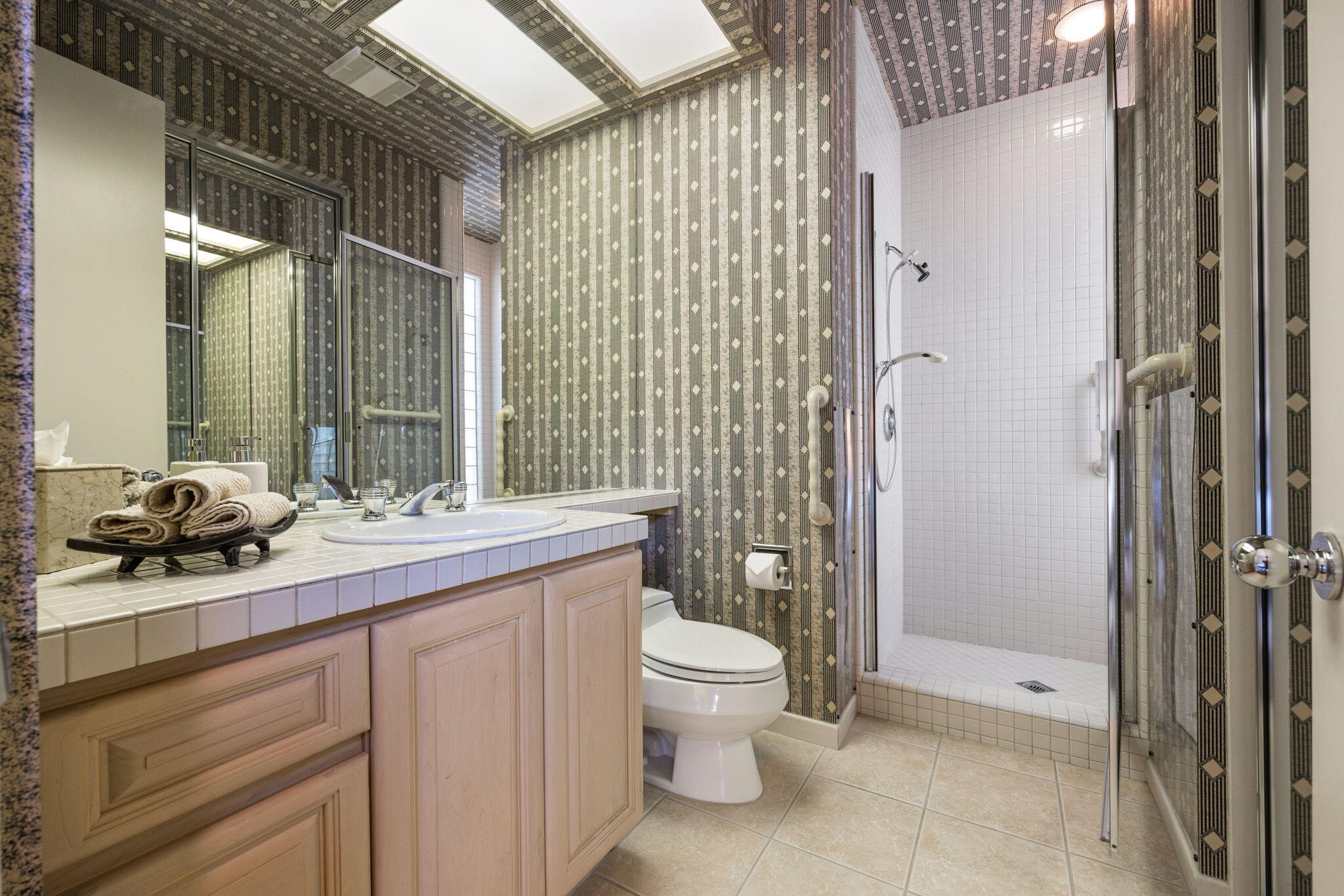 261 Eagle Dance Circle Palm Desert, CA 92211 - Photo 38 of 60 52-web-or-mls-8M4A0104