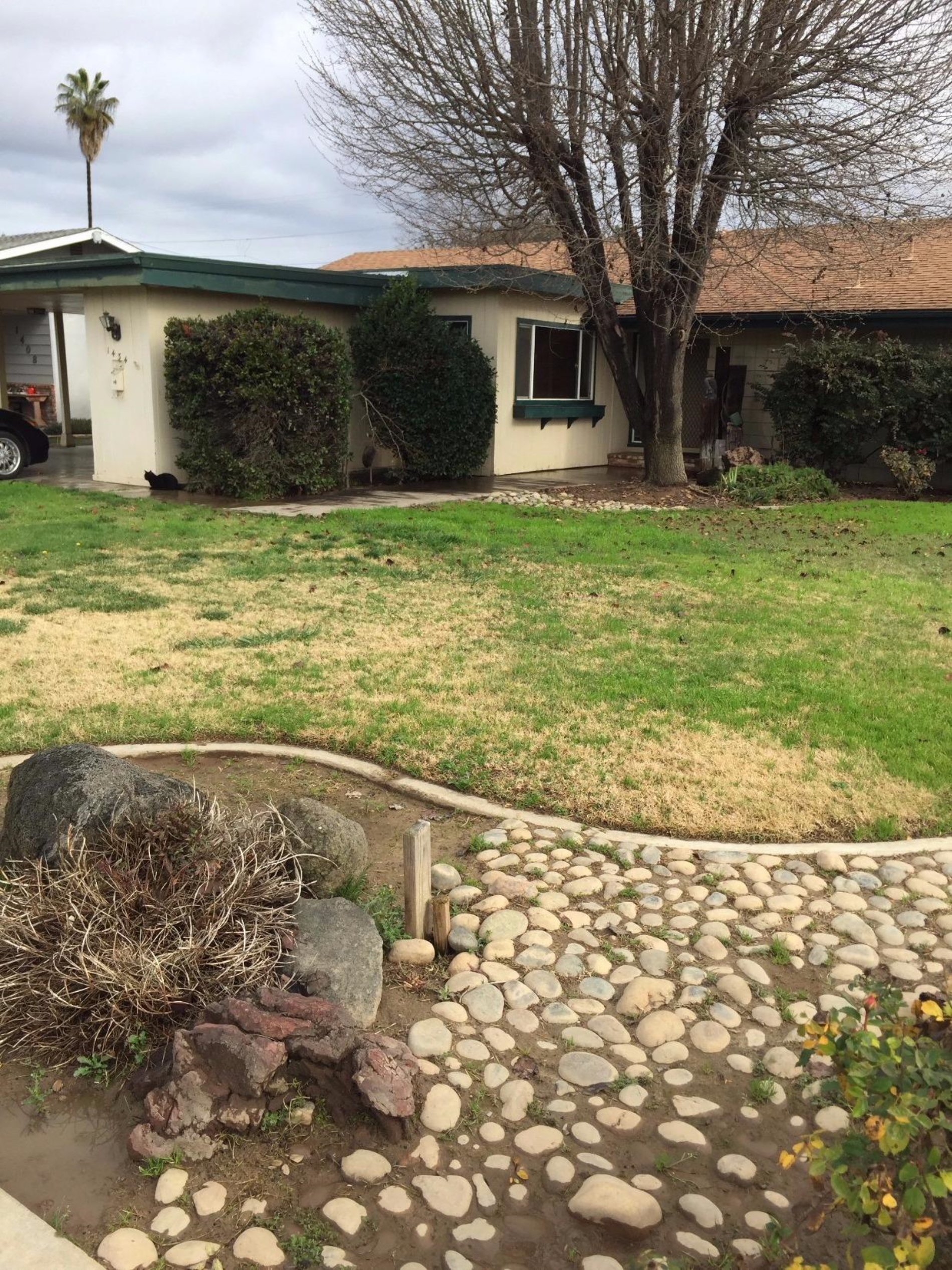 1434 South Hope Avenue Reedley, CA 93654 - Photo 1 of 10 Gallery Image 1