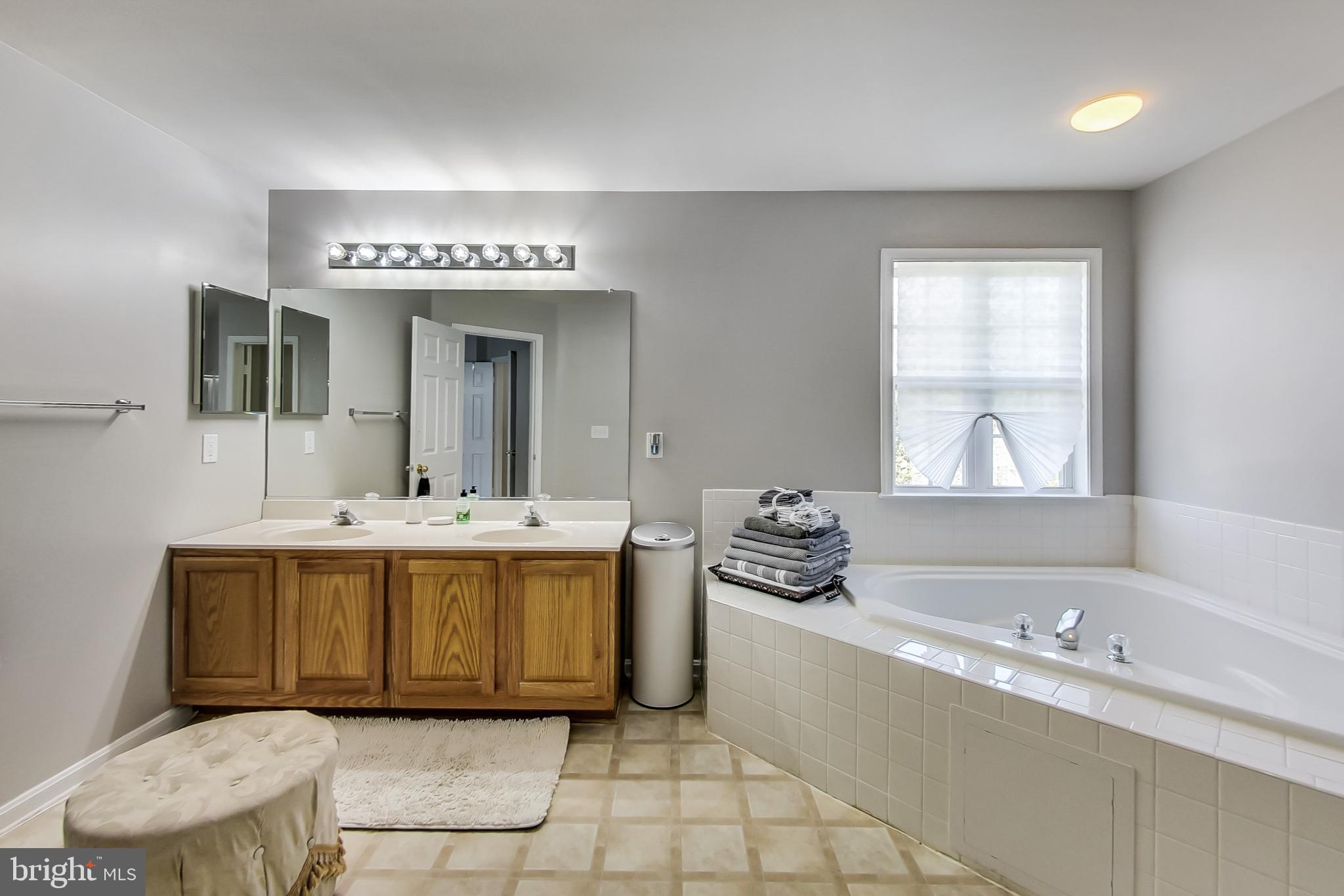 2444 Rabbits Run Street Waldorf, MD 20601 - Photo 16 of 25 Primary Bath Double Vanity