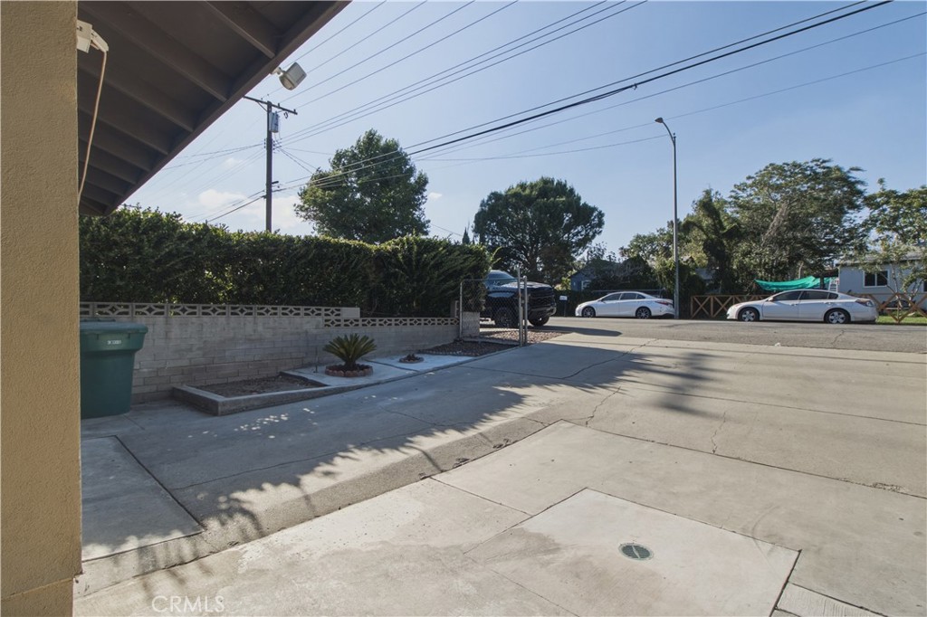 910 West George Street Banning, CA 92220 - Photo 33 of 34