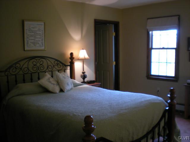 914 Place Road Bethlehem, PA 18017 - Photo 11 of 15 Gallery Image 11