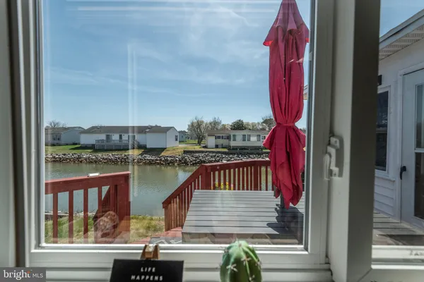 $379,900 | 12 Coastal Drive, Berlin, MD 21811