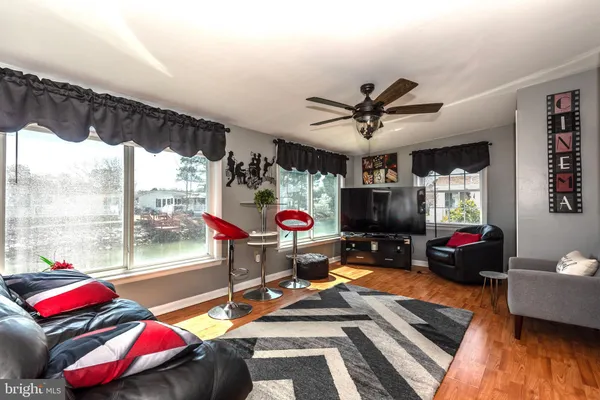 $379,900 | 12 Coastal Drive, Berlin, MD 21811