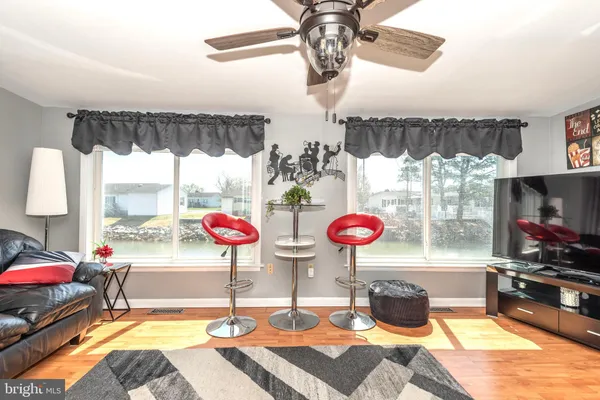 $379,900 | 12 Coastal Drive, Berlin, MD 21811