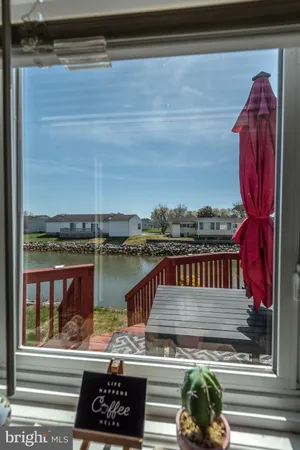 $379,900 | 12 Coastal Drive, Berlin, MD 21811