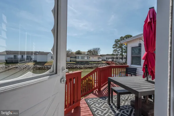 $379,900 | 12 Coastal Drive, Berlin, MD 21811