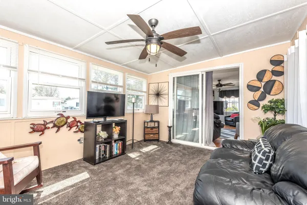 $379,900 | 12 Coastal Drive, Berlin, MD 21811