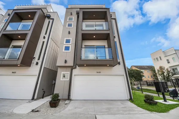 $3,800 | 5630 Dolores Street, Houston, TX 77057