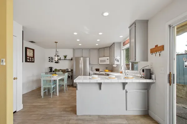 $399,000 | 3080 Cambridge Road, Unit 10, Cameron Park, CA 95682