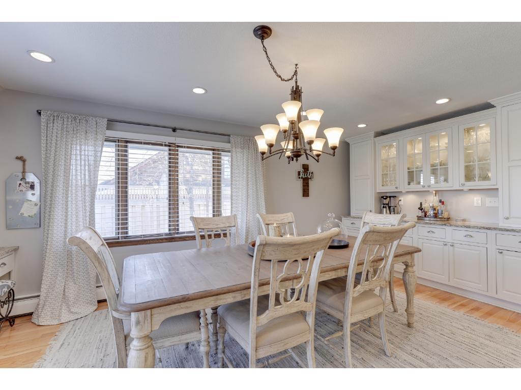 342 Maple Island Road Burnsville, MN 55306 - Photo 10 of 24 Gallery Image 10