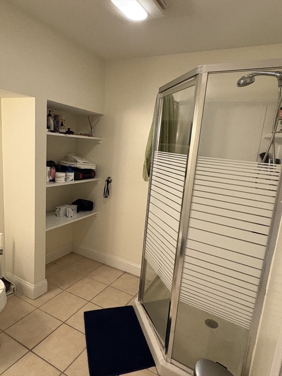 27 Tanglewood Road, Unit 27 Newton, MA 02459 - Photo 14 of 16