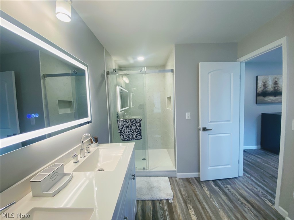 5110 West Pleasant Valley Road Cleveland, OH 44129 - Photo 11 of 27 Bath 1