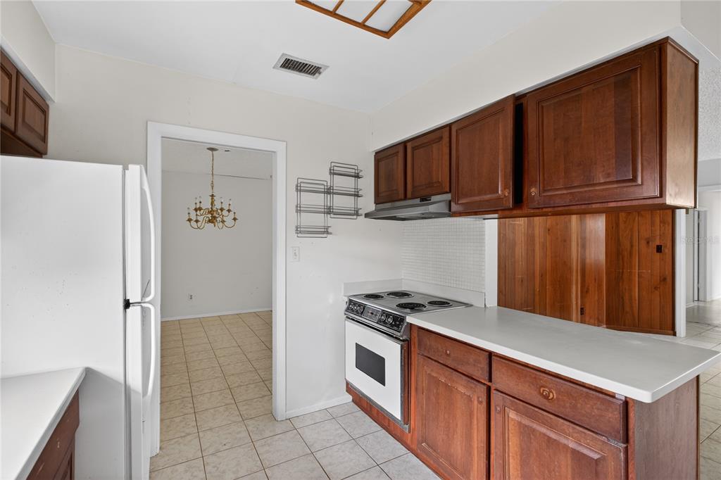 2833 Prince John Road Winter Park, FL 32792 - Photo 7 of 43