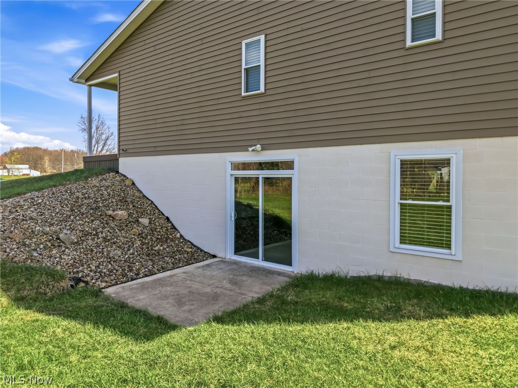 3766 Pothour Wheeler Road Southeast Hubbard, OH 44425 - Photo 10 of 42 Gallery Image 10