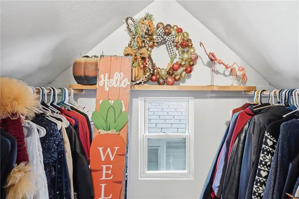 $140,000 | 526 Kiowa Street, Leavenworth, KS 66048