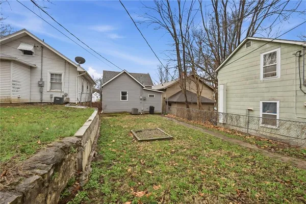 $140,000 | 526 Kiowa Street, Leavenworth, KS 66048