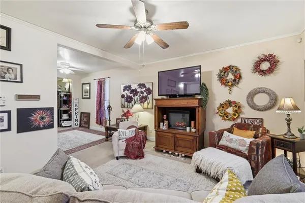 $140,000 | 526 Kiowa Street, Leavenworth, KS 66048