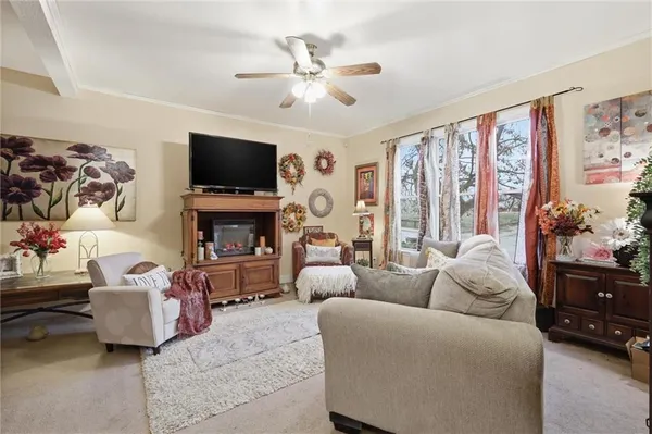 $140,000 | 526 Kiowa Street, Leavenworth, KS 66048